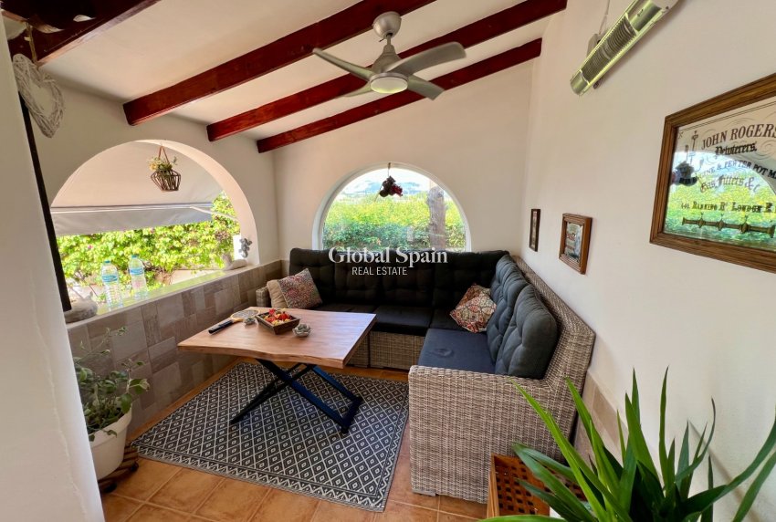 Resale - HOUSE -
BENFERRI - Benferri