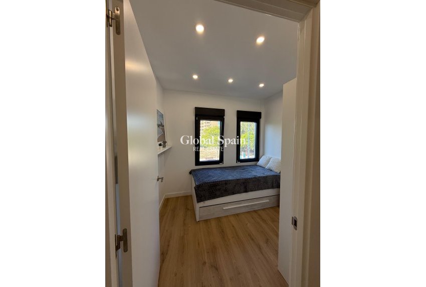 Resale - HOUSE -
BENIDORM - Costa Blanca