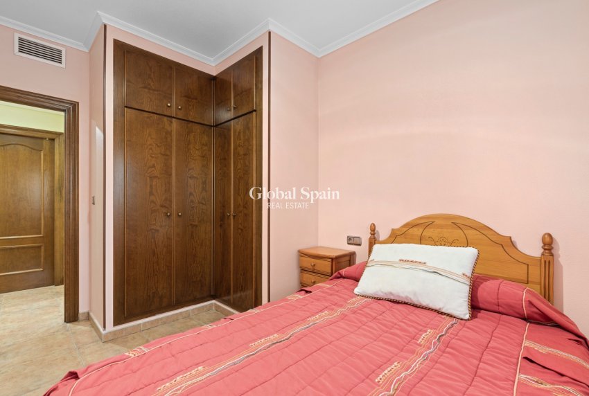 Resale - HOUSE -
BENIEL - Carretera de Beniel