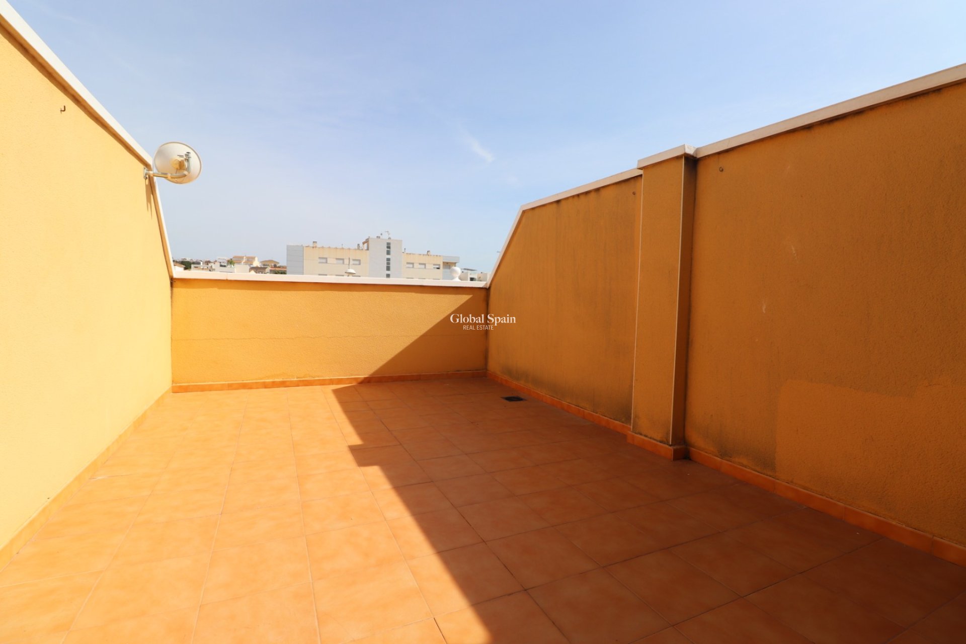 Resale - HOUSE -
BENIJÓFAR - Benijofar - Village