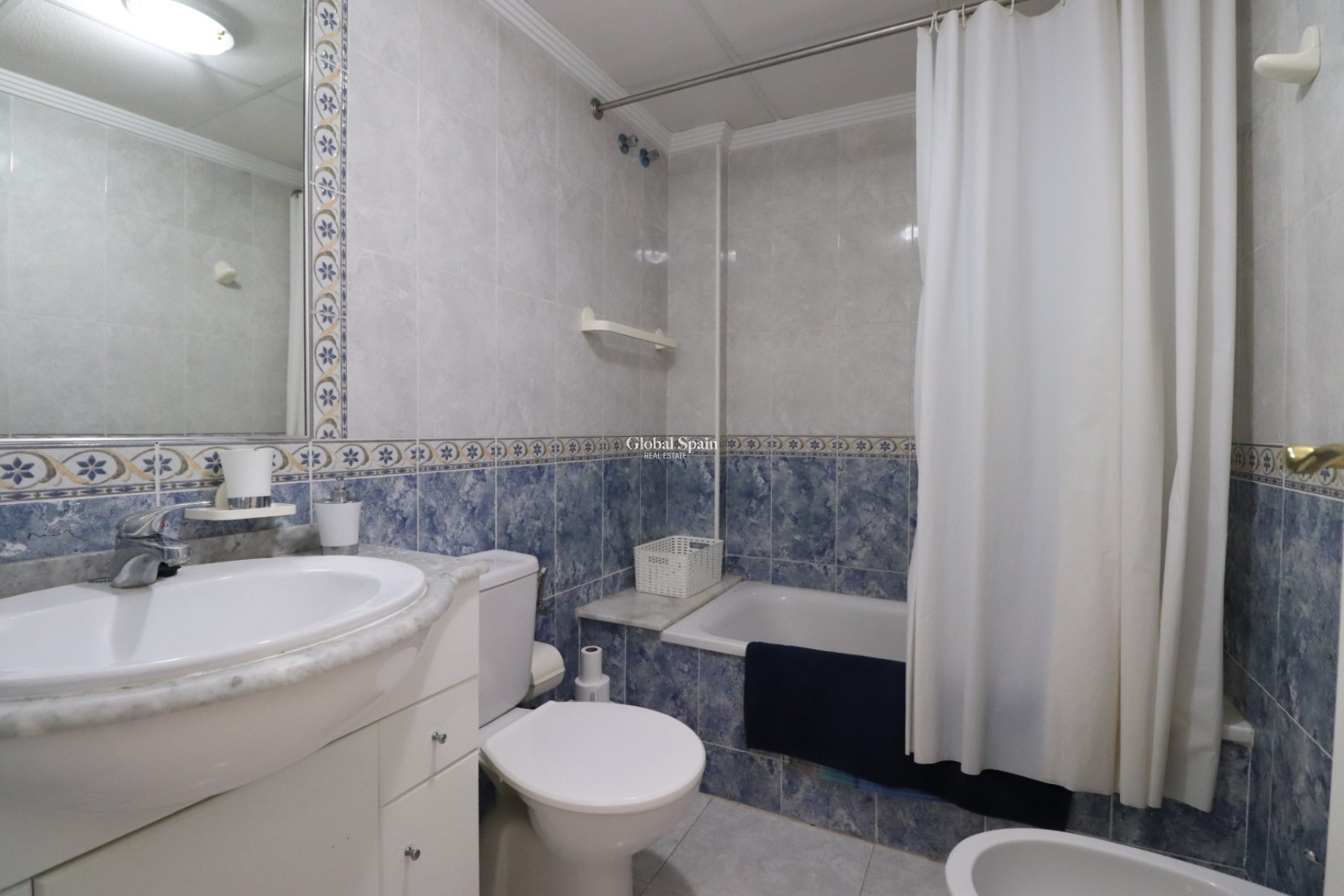 Resale - HOUSE -
BENIJÓFAR - Benijofar - Village