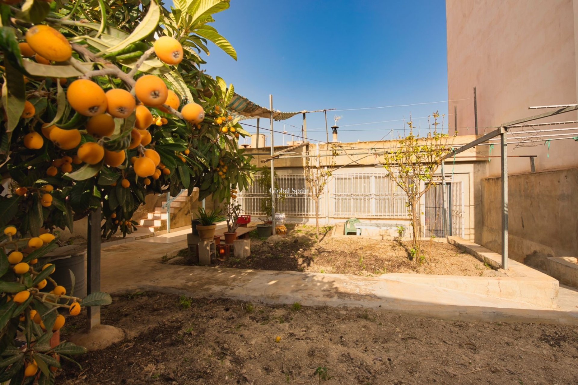 Resale - HOUSE -
BENIJÓFAR - Costa Blanca