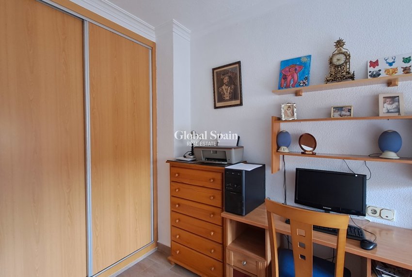 Resale - HOUSE -
BENIJÓFAR - Costa Blanca