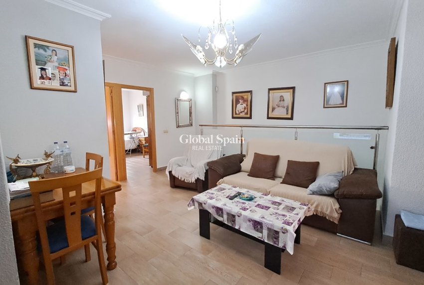 Resale - HOUSE -
BENIJÓFAR - Costa Blanca