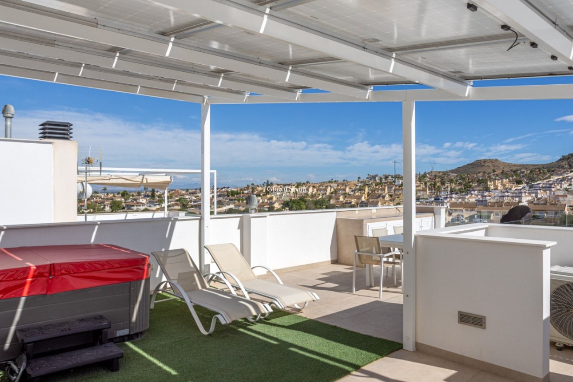 Resale - HOUSE -
BENIJÓFAR - Costa Blanca