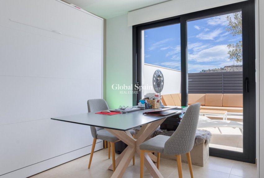 Resale - HOUSE -
BENIJÓFAR - Costa Blanca