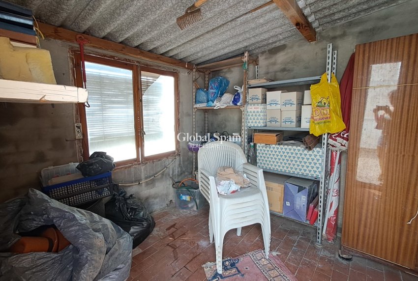 Resale - HOUSE -
BENIJÓFAR - Costa Blanca
