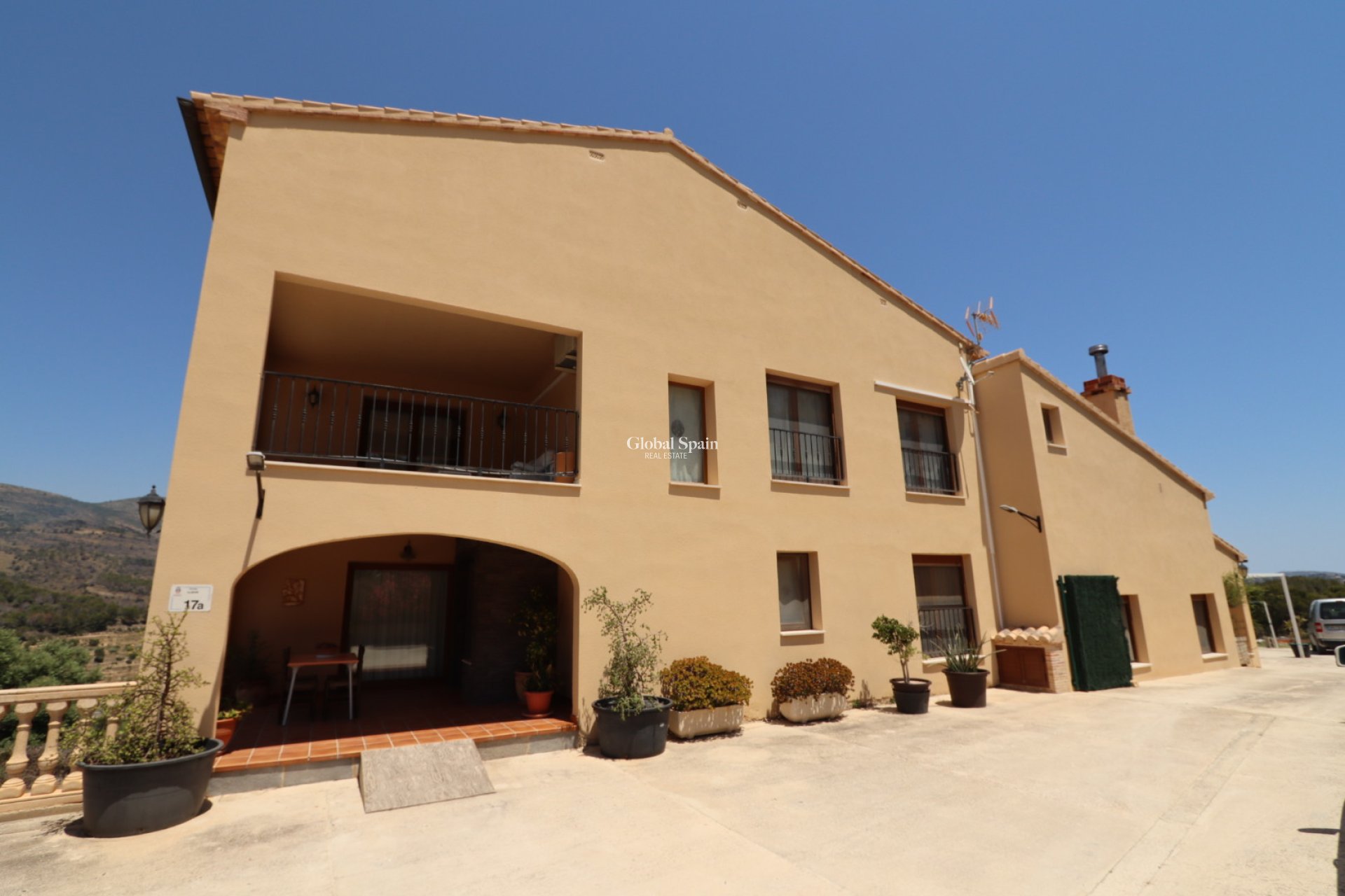 Resale - HOUSE -
BENISSA - Costa Blanca
