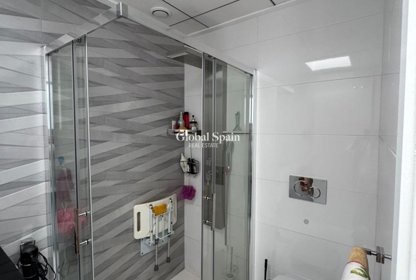 Resale - HOUSE -
BIGASTRO - Comunidad Valenciana