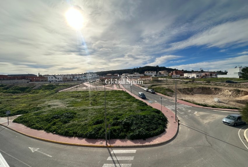 Resale - HOUSE -
BIGASTRO - Inland