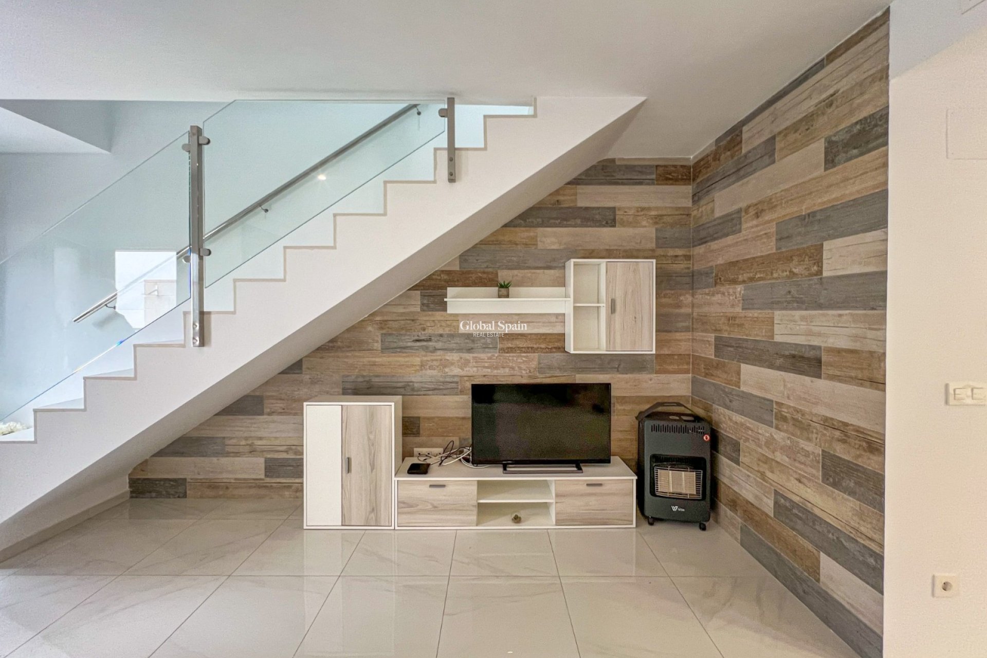 Resale - House -
BIGASTRO