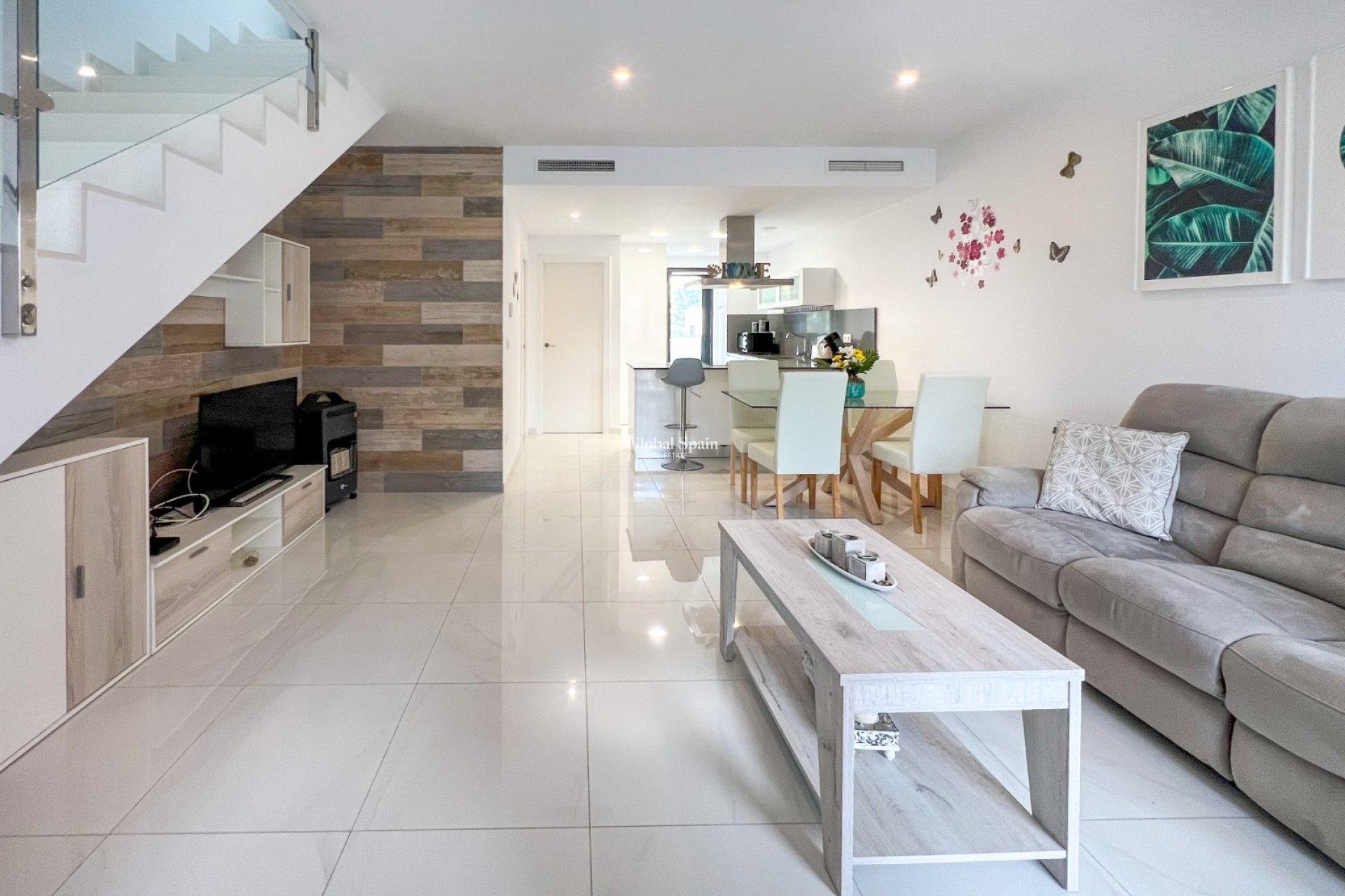 Resale - House -
BIGASTRO