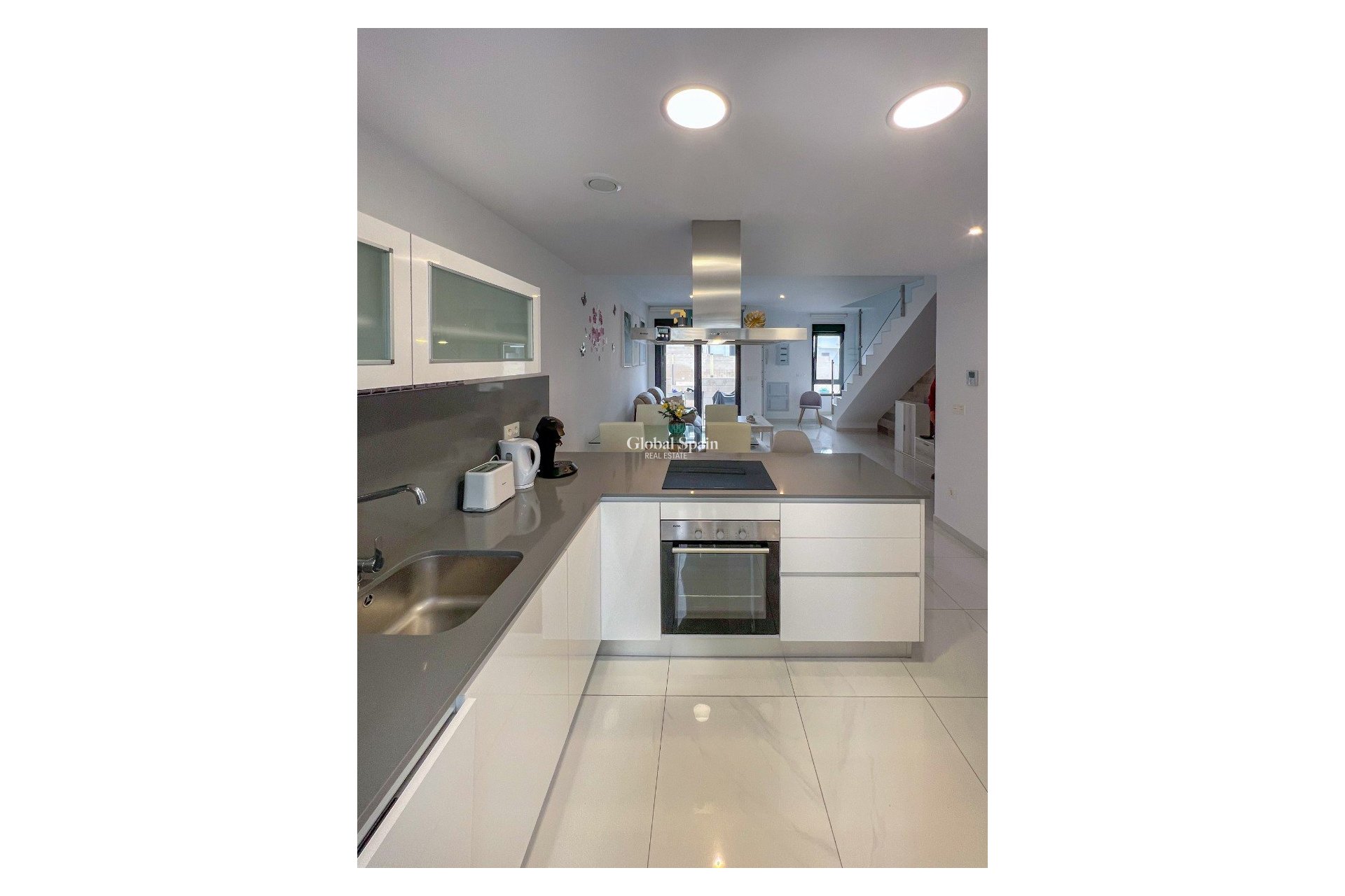 Resale - House -
BIGASTRO