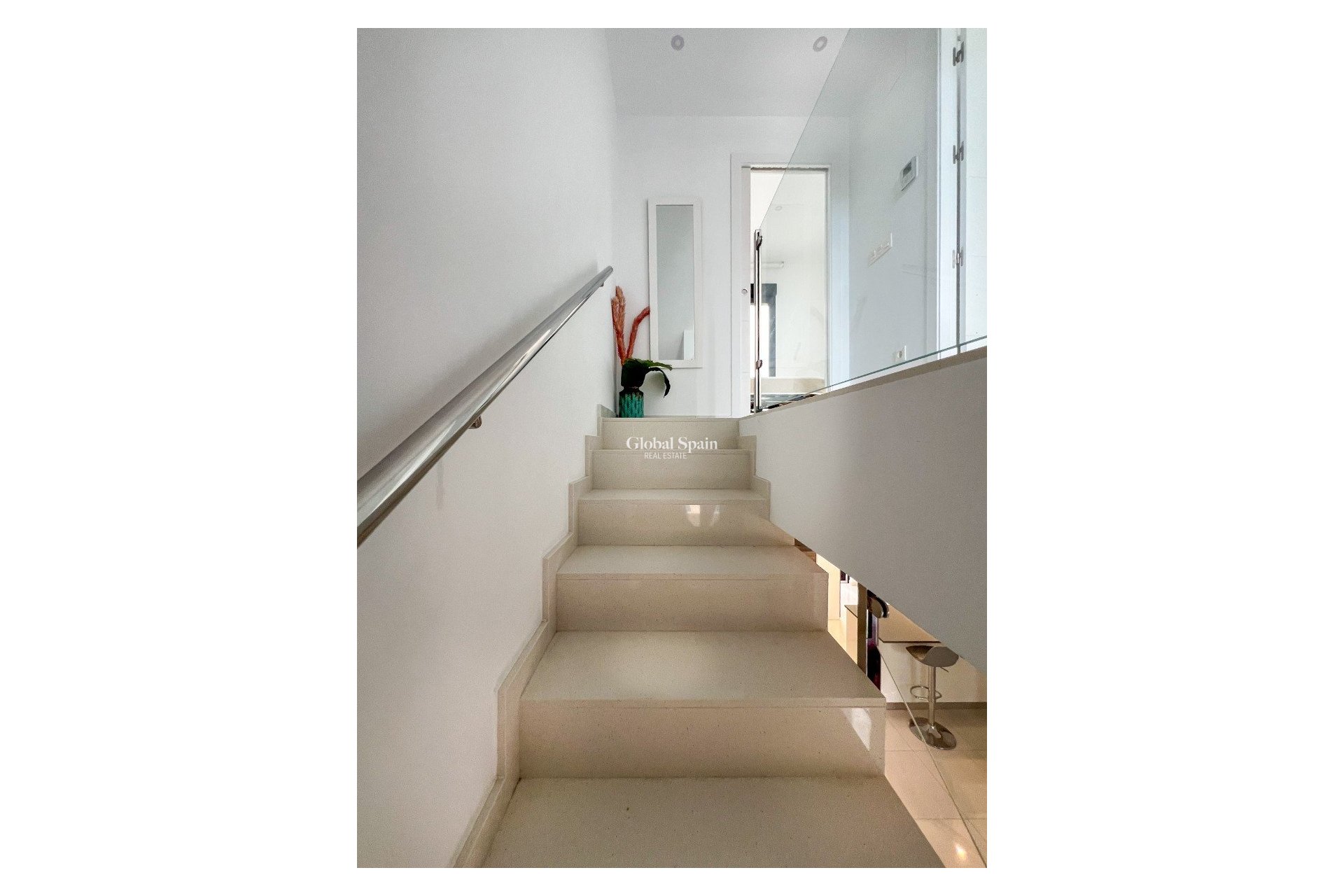 Resale - House -
BIGASTRO