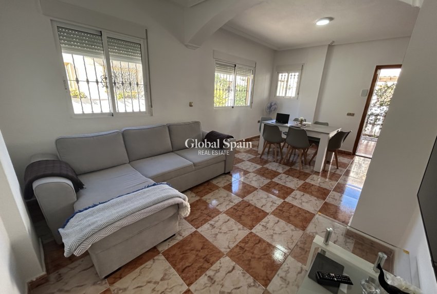 Resale - HOUSE -
CABO ROIG - Costa Blanca
