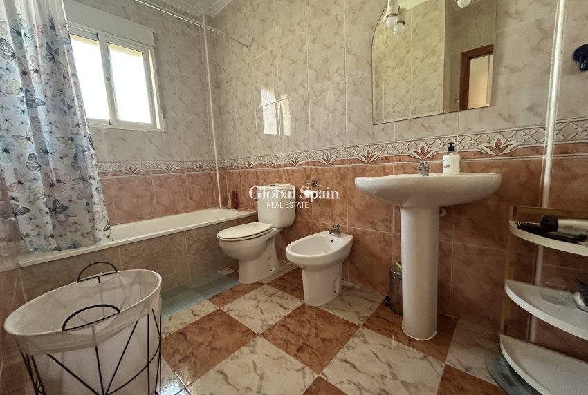 Resale - HOUSE -
CABO ROIG - Costa Blanca