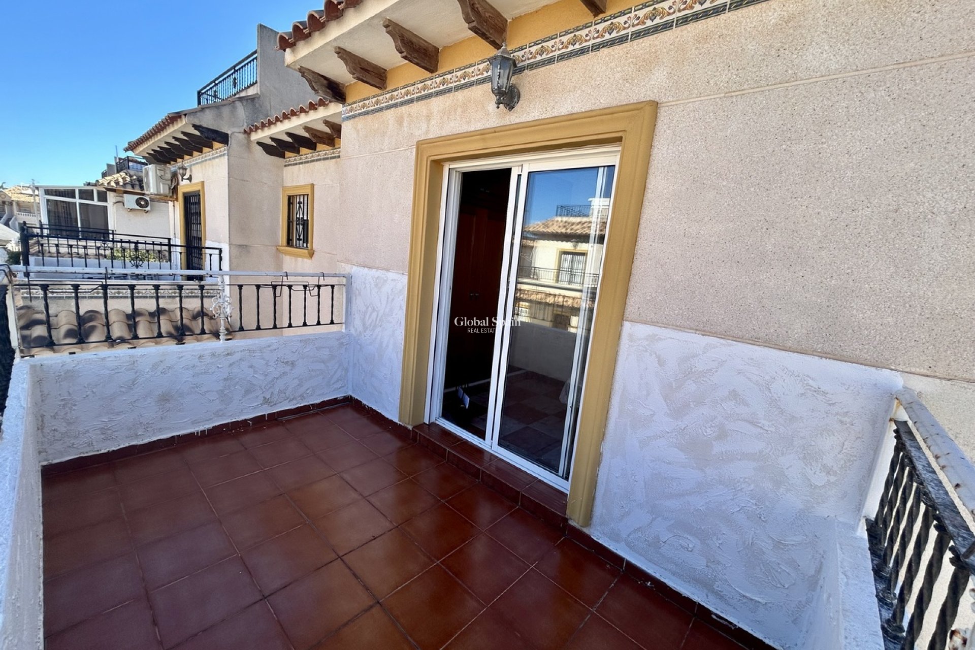Resale - HOUSE -
CABO ROIG - Costa Blanca