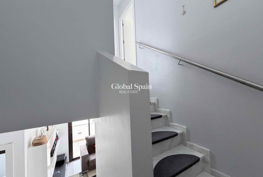 Resale - HOUSE -
CABO ROIG - Costa Blanca