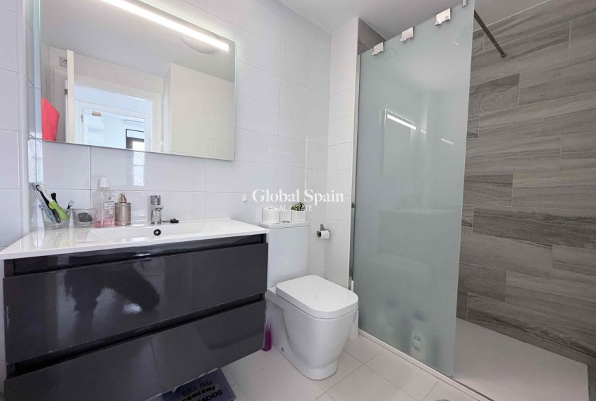 Resale - HOUSE -
CABO ROIG - Costa Blanca