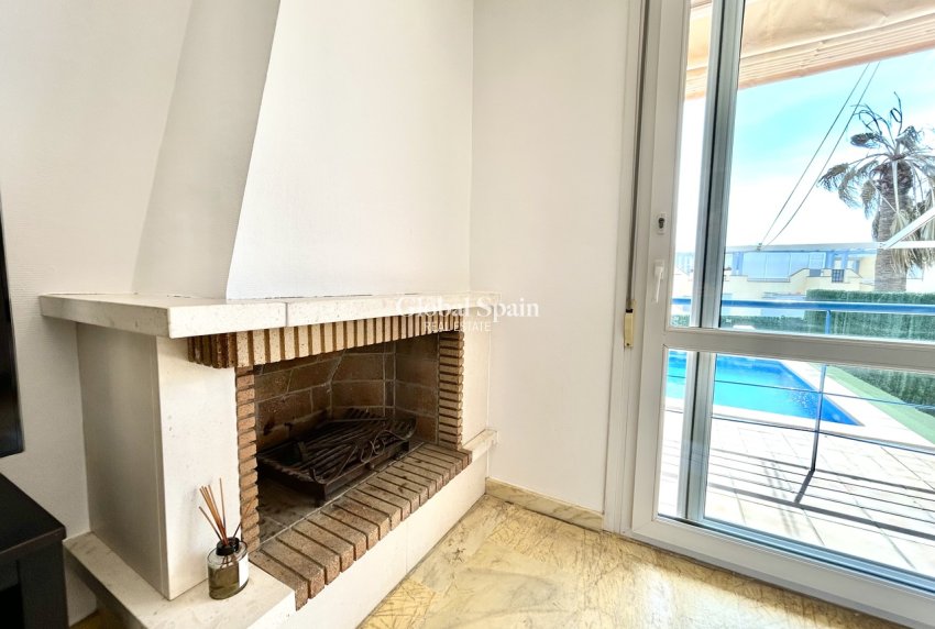 Resale - HOUSE -
CABO ROIG - Costa Blanca