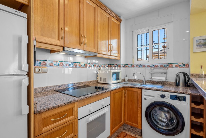 Resale - HOUSE -
CABO ROIG - Costa Blanca