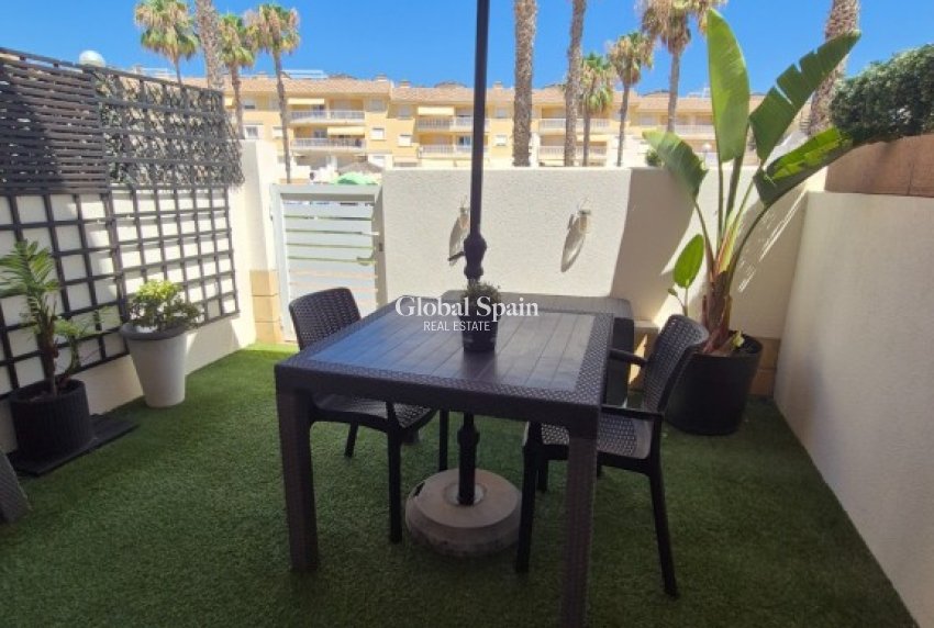 Resale - HOUSE -
CABO ROIG - Costa Blanca