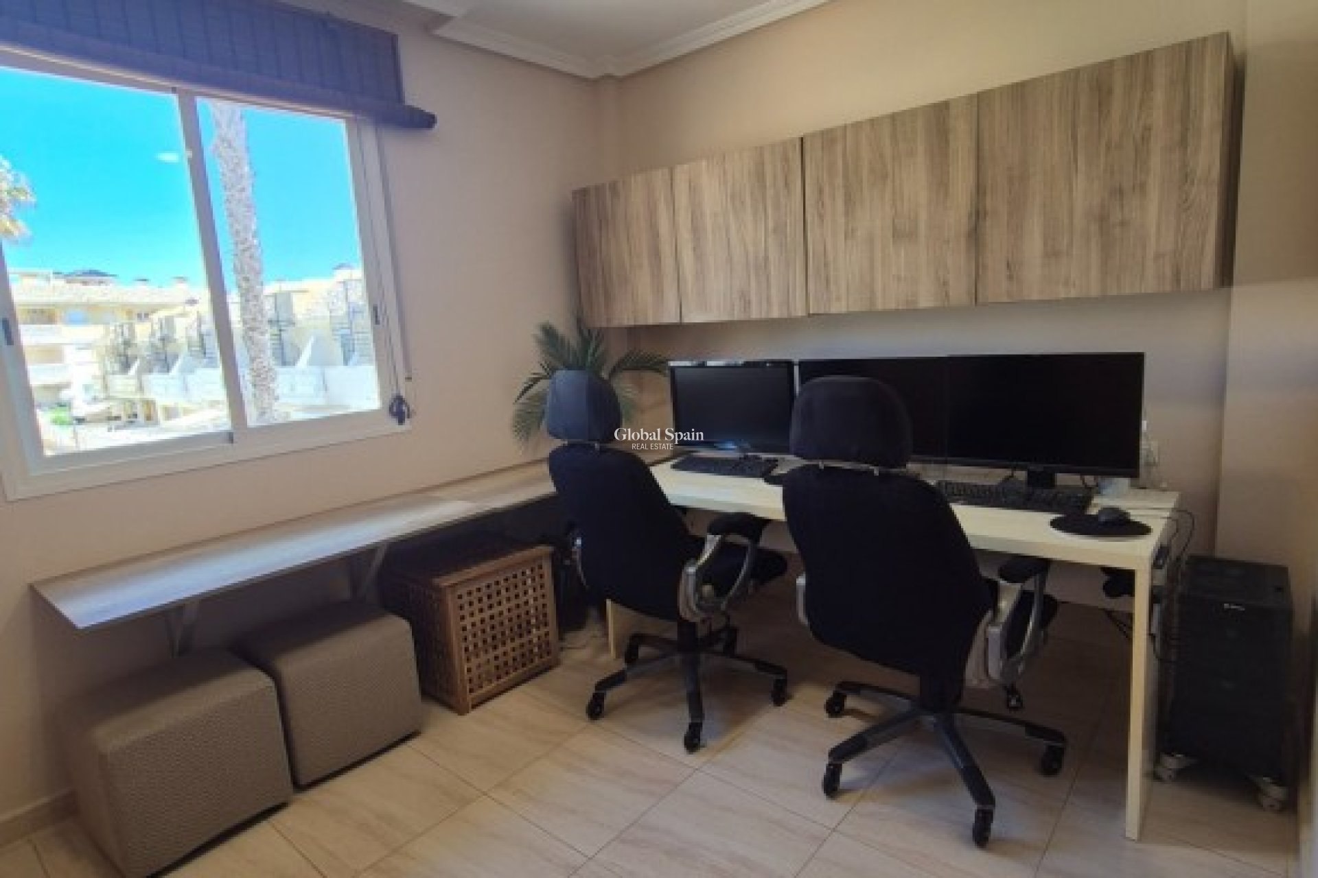 Resale - HOUSE -
CABO ROIG - Costa Blanca