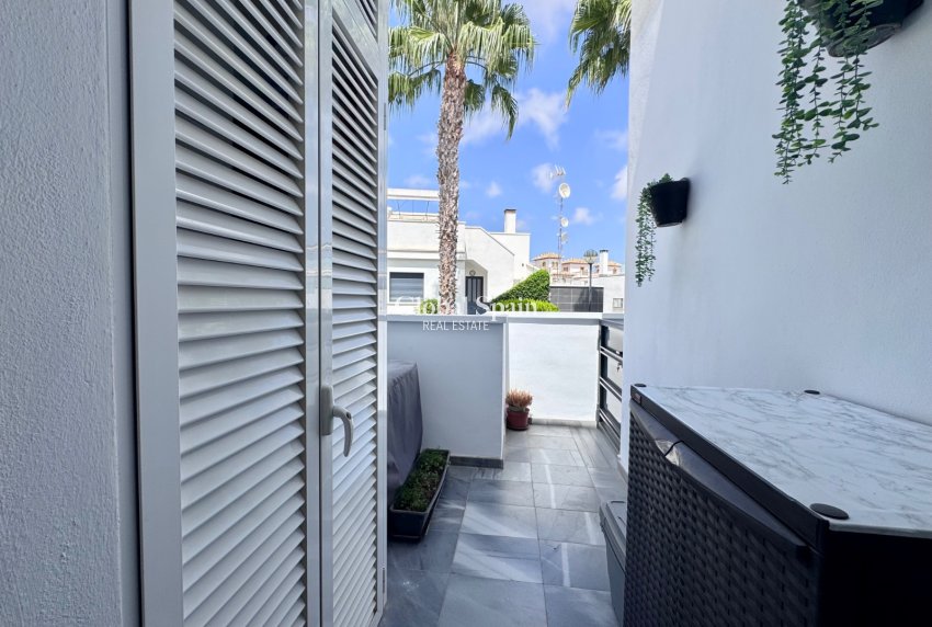 Resale - HOUSE -
CABO ROIG - Costa Blanca
