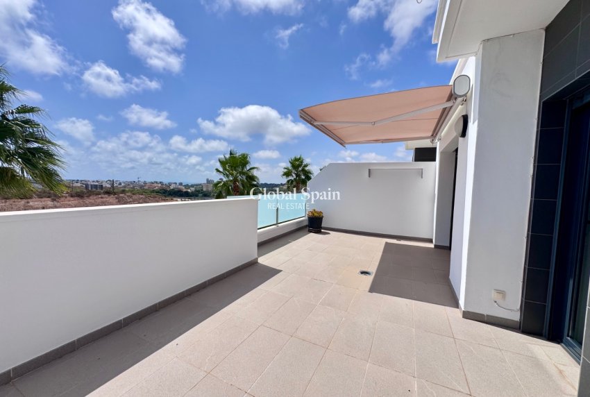 Resale - HOUSE -
CABO ROIG - Costa Blanca