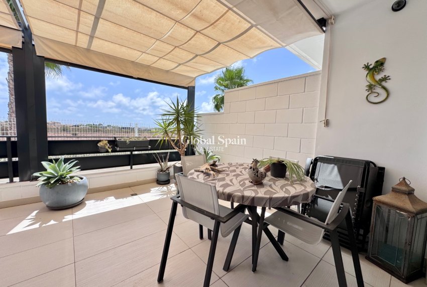 Resale - HOUSE -
CABO ROIG - Costa Blanca