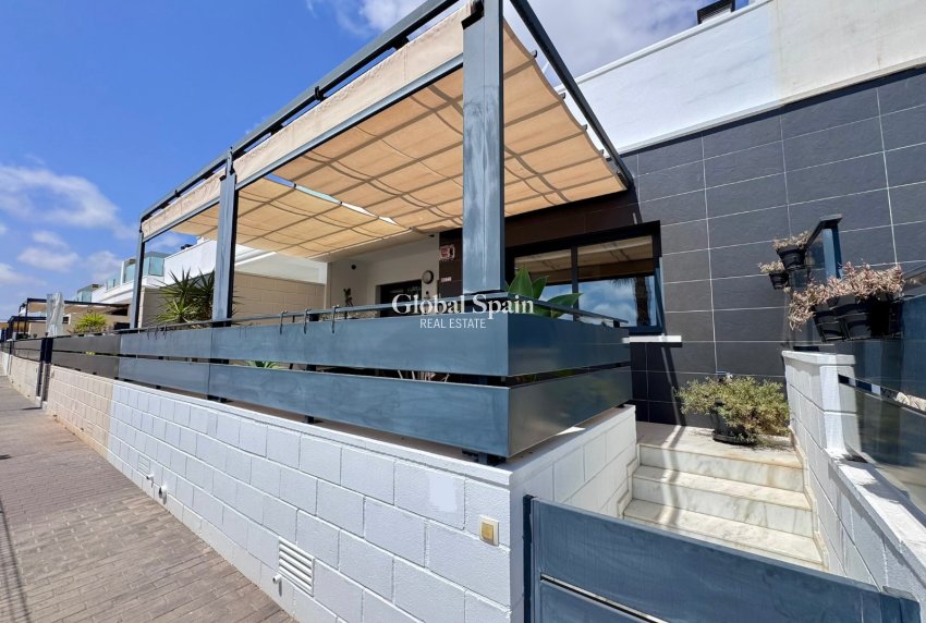 Resale - HOUSE -
CABO ROIG - Costa Blanca