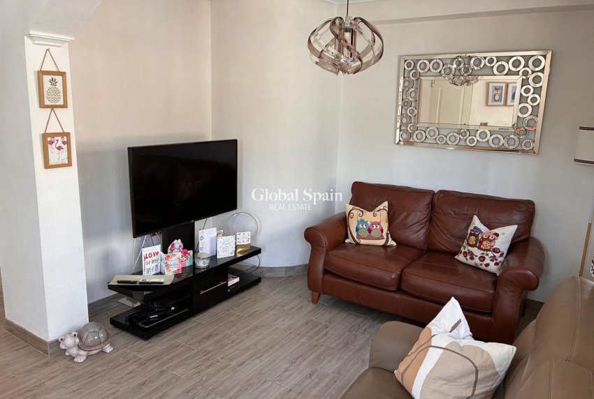 Resale - HOUSE -
CABO ROIG - Lomas de Cabo Roig