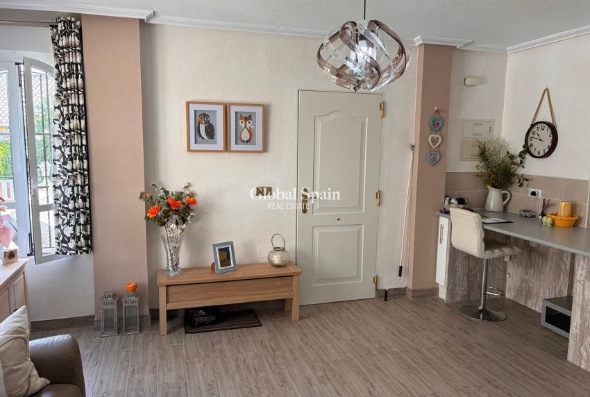 Resale - HOUSE -
CABO ROIG - Lomas de Cabo Roig