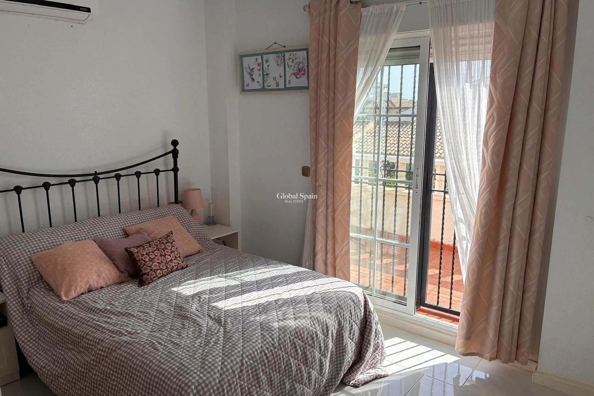 Resale - HOUSE -
CABO ROIG - Lomas de Cabo Roig