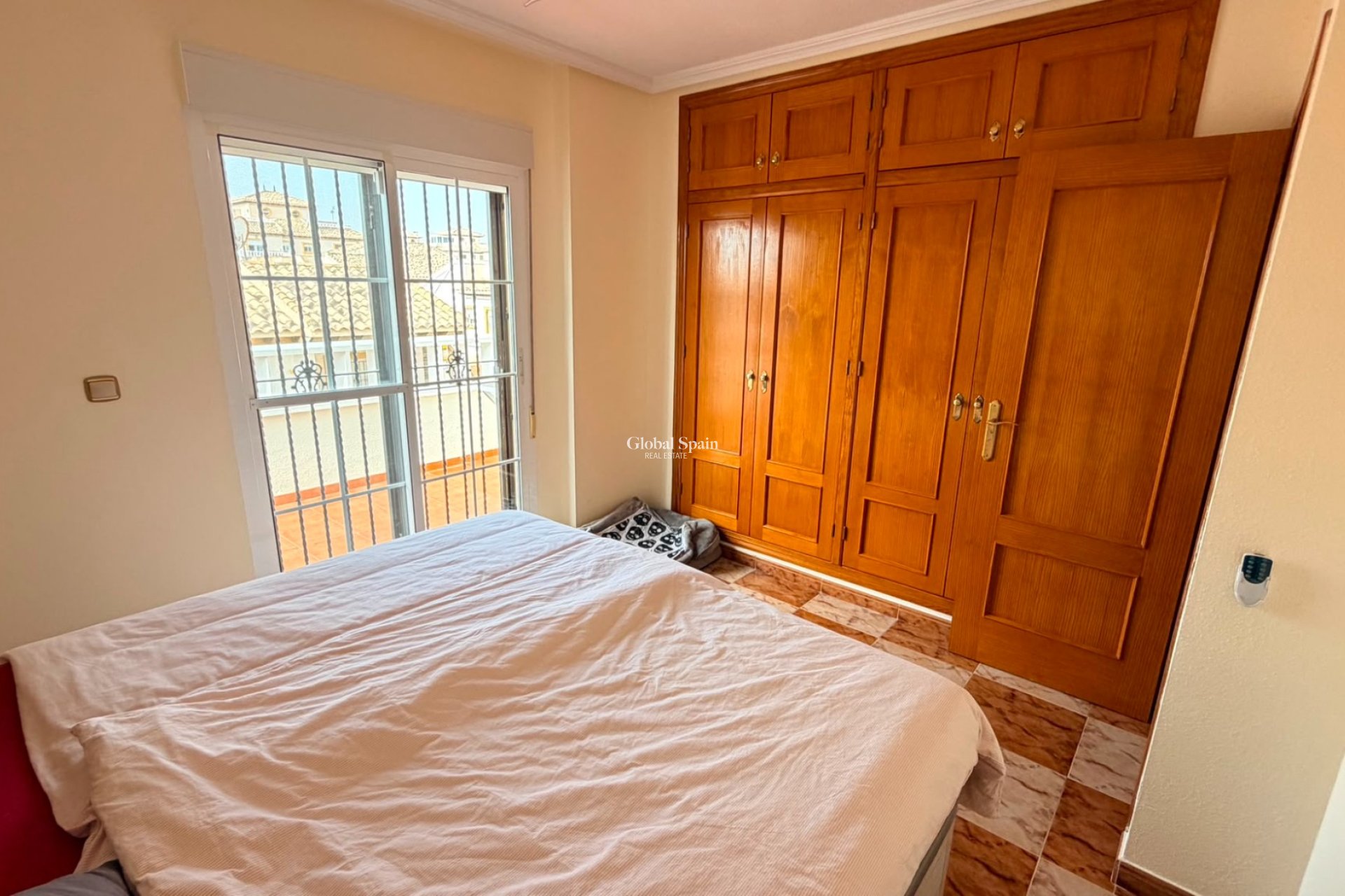 Resale - HOUSE -
CABO ROIG - Orihuela Costa