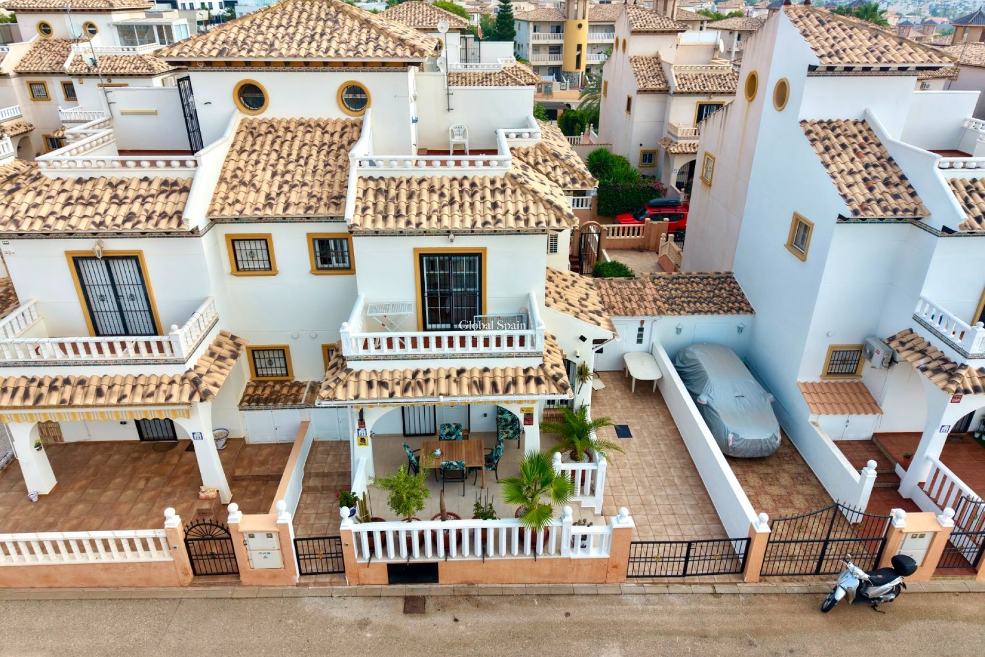 Resale - HOUSE -
CABO ROIG - Orihuela Costa