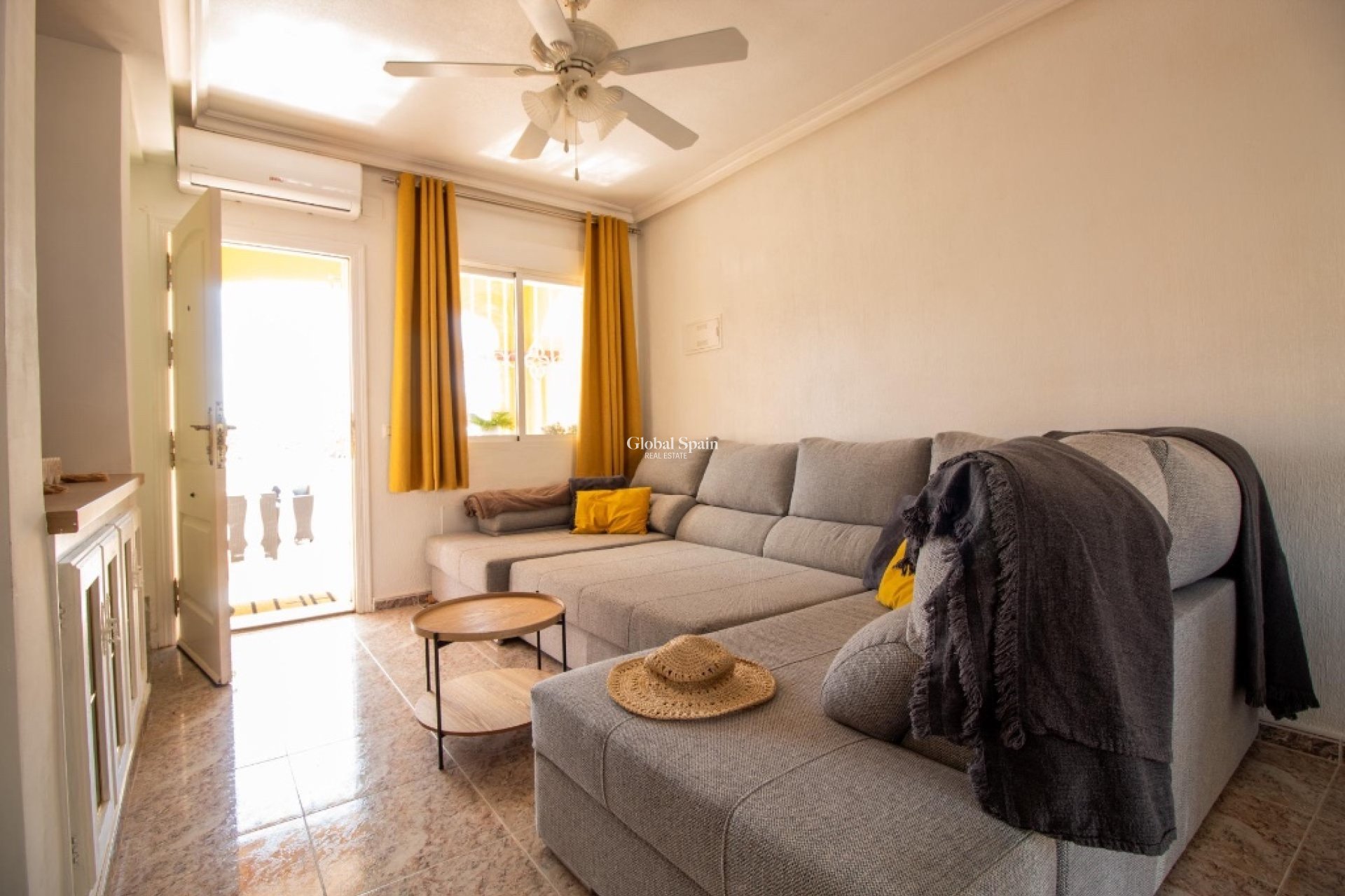 Resale - House -
CABO ROIG