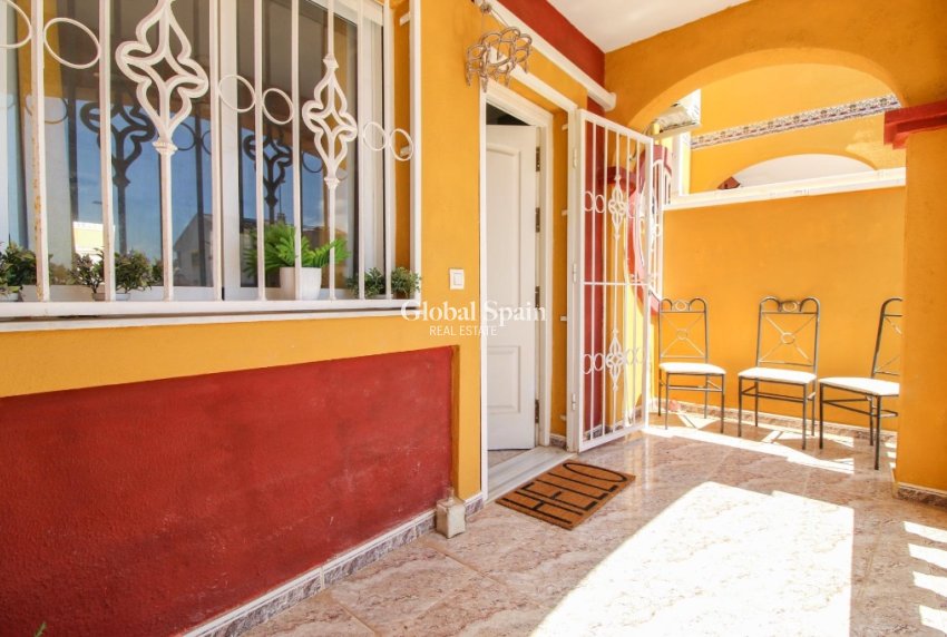 Resale - House -
CABO ROIG