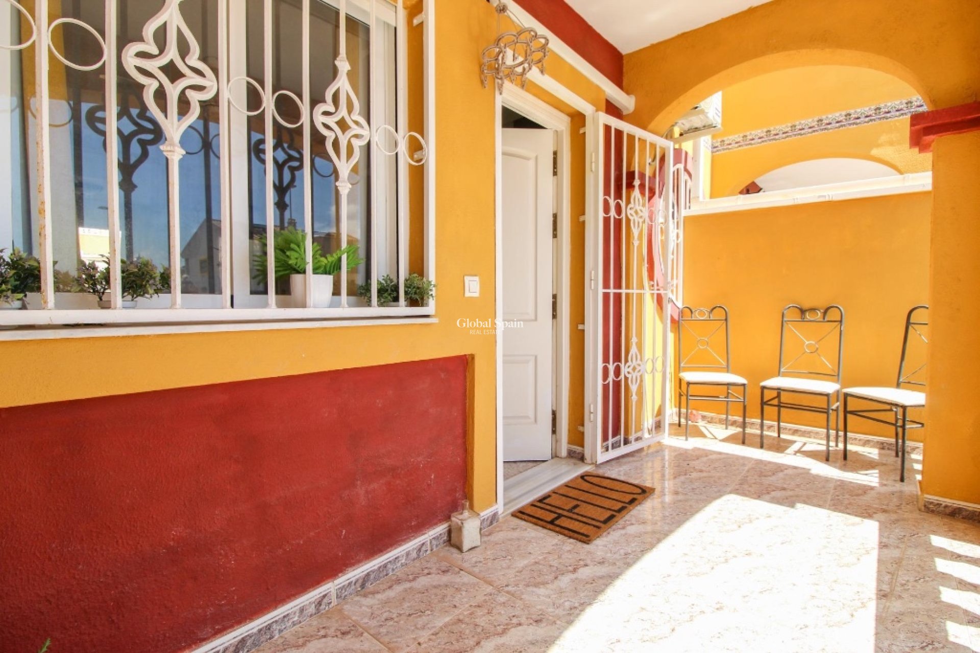 Resale - House -
CABO ROIG
