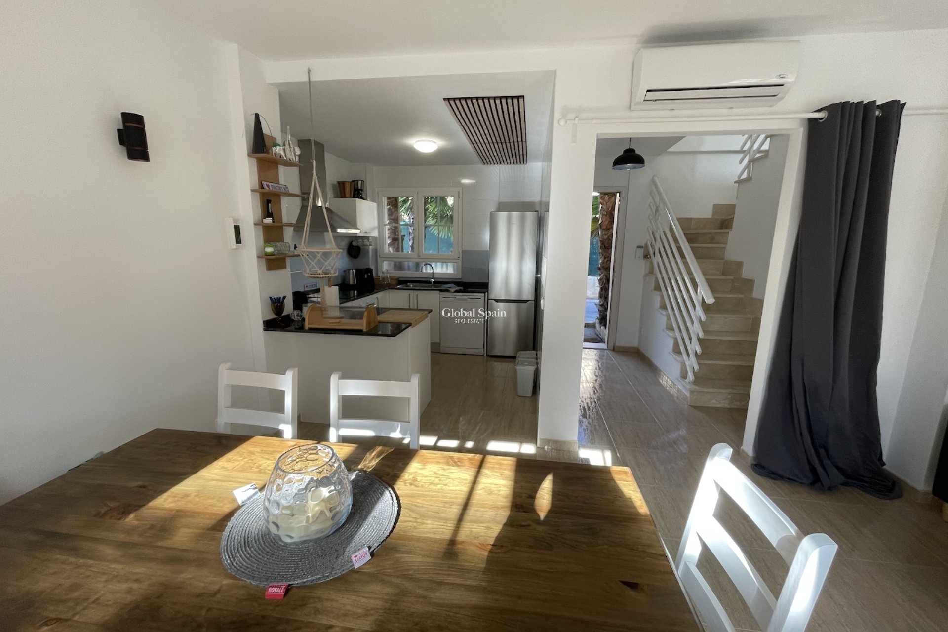 Resale - HOUSE -
CALA MURADA - optional location detail