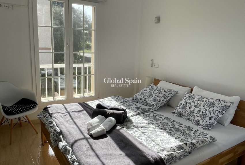 Resale - HOUSE -
CALA MURADA - optional location detail