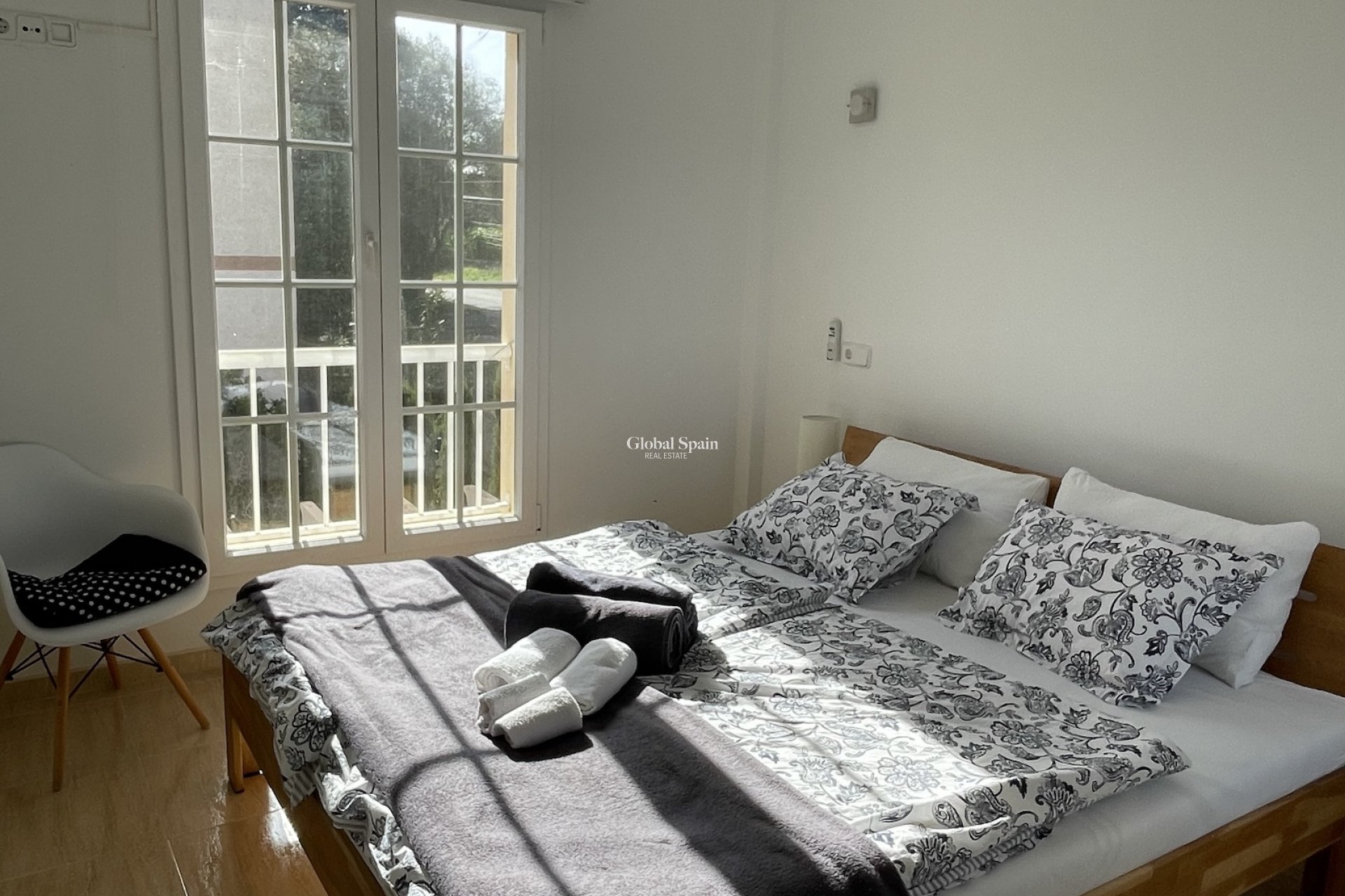 Resale - HOUSE -
CALA MURADA - optional location detail