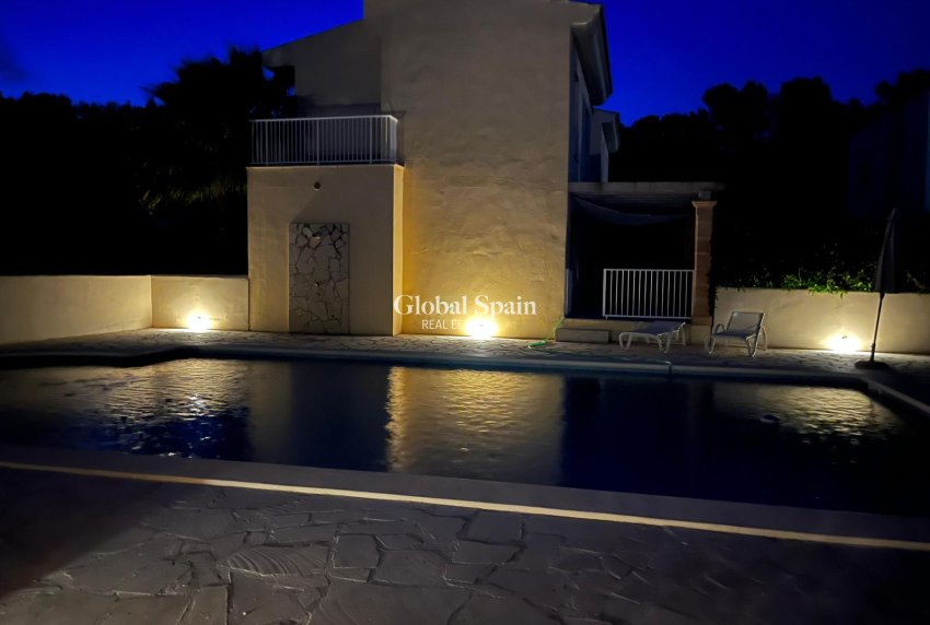 Resale - HOUSE -
CALA MURADA - optional location detail