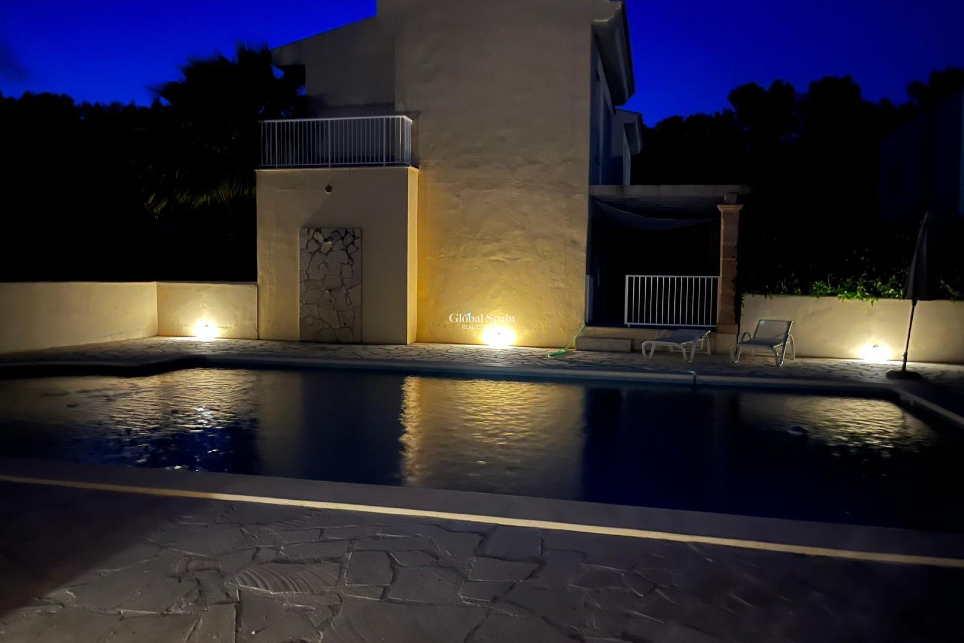 Resale - HOUSE -
CALA MURADA - optional location detail