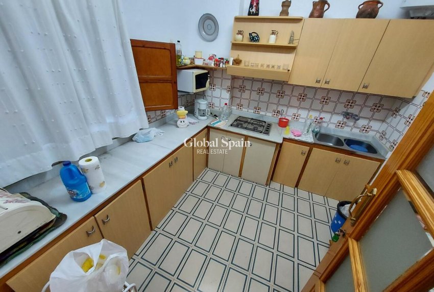 Resale - HOUSE -
CALASPARRA - Inland