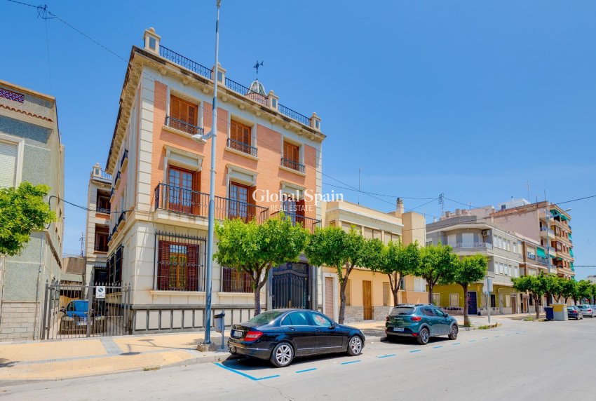 Resale - HOUSE -
CALLOSA DEL SEGURA - Comunidad Valenciana