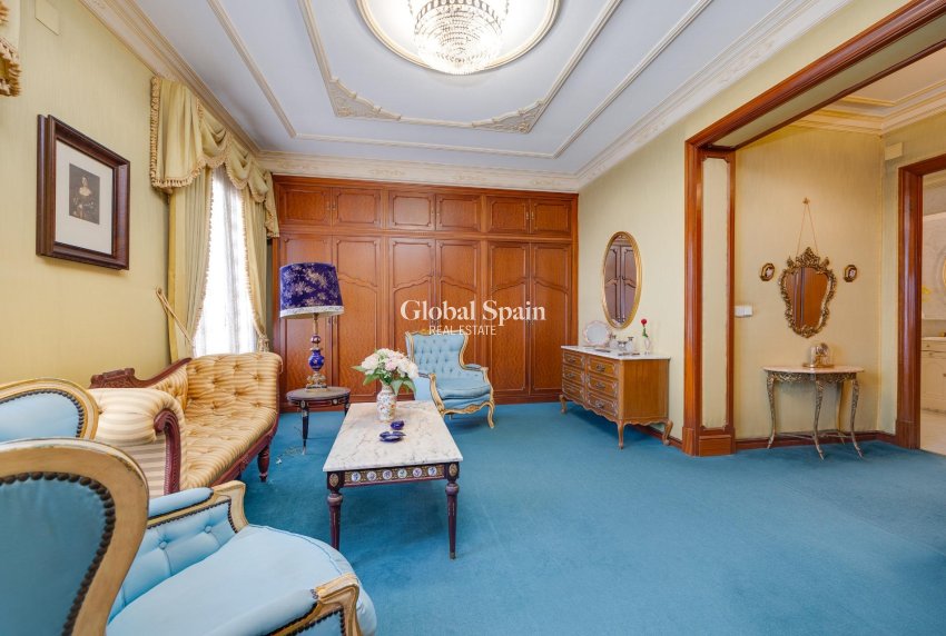 Resale - HOUSE -
CALLOSA DEL SEGURA - Comunidad Valenciana