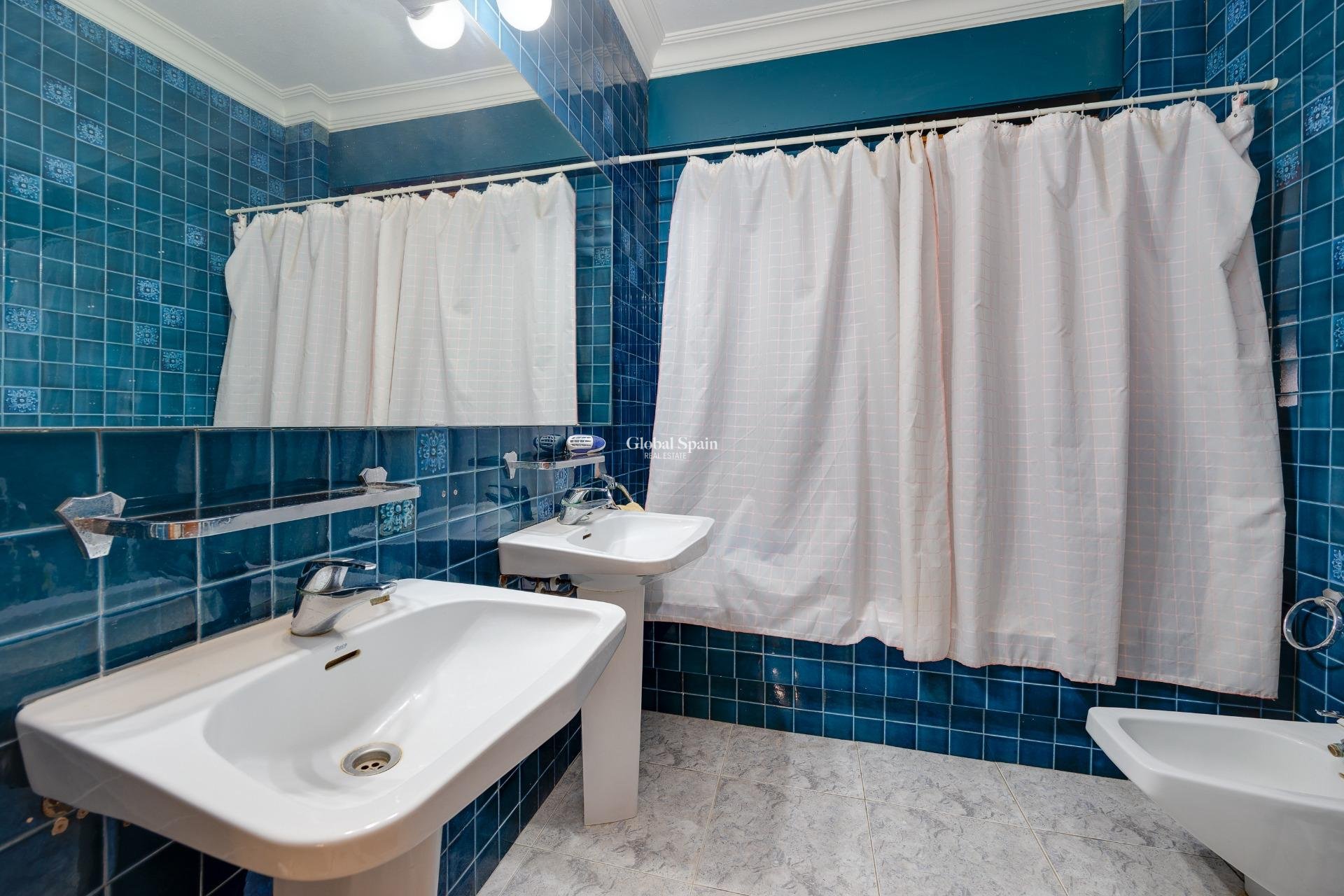 Resale - HOUSE -
CALLOSA DEL SEGURA - Comunidad Valenciana