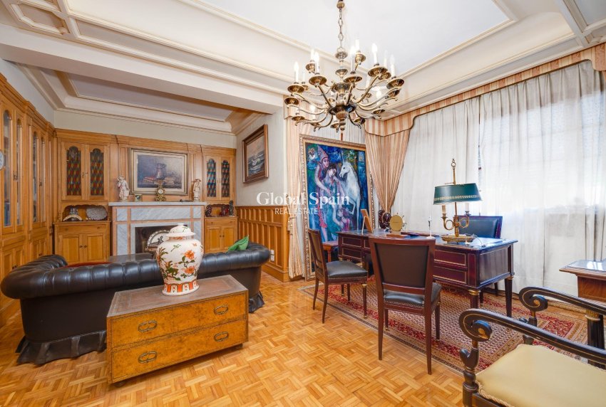 Resale - HOUSE -
CALLOSA DEL SEGURA - Comunidad Valenciana