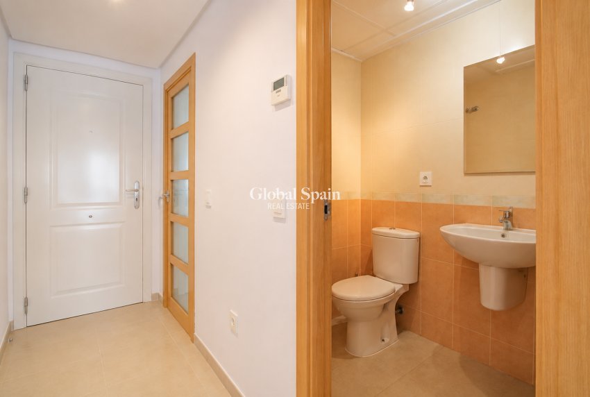 Resale - HOUSE -
CALPE - Zona Puerto Blanco - Maryvilla